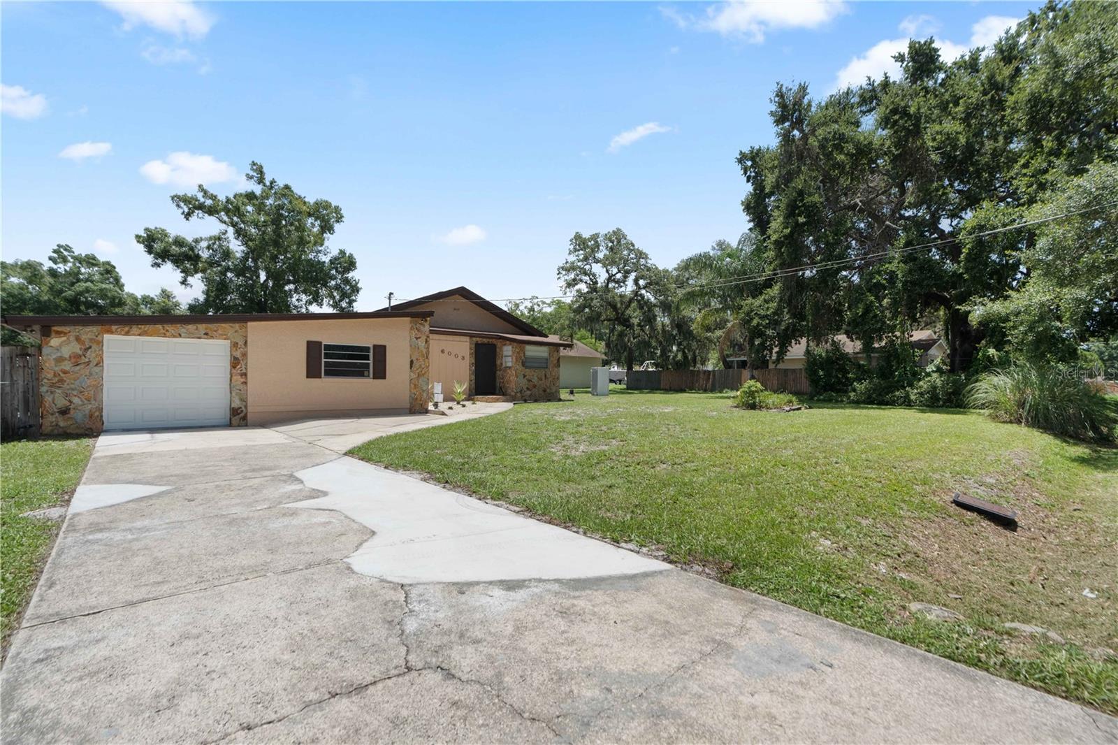 HAMNERS W E ROME AVE ESTAT - Residential