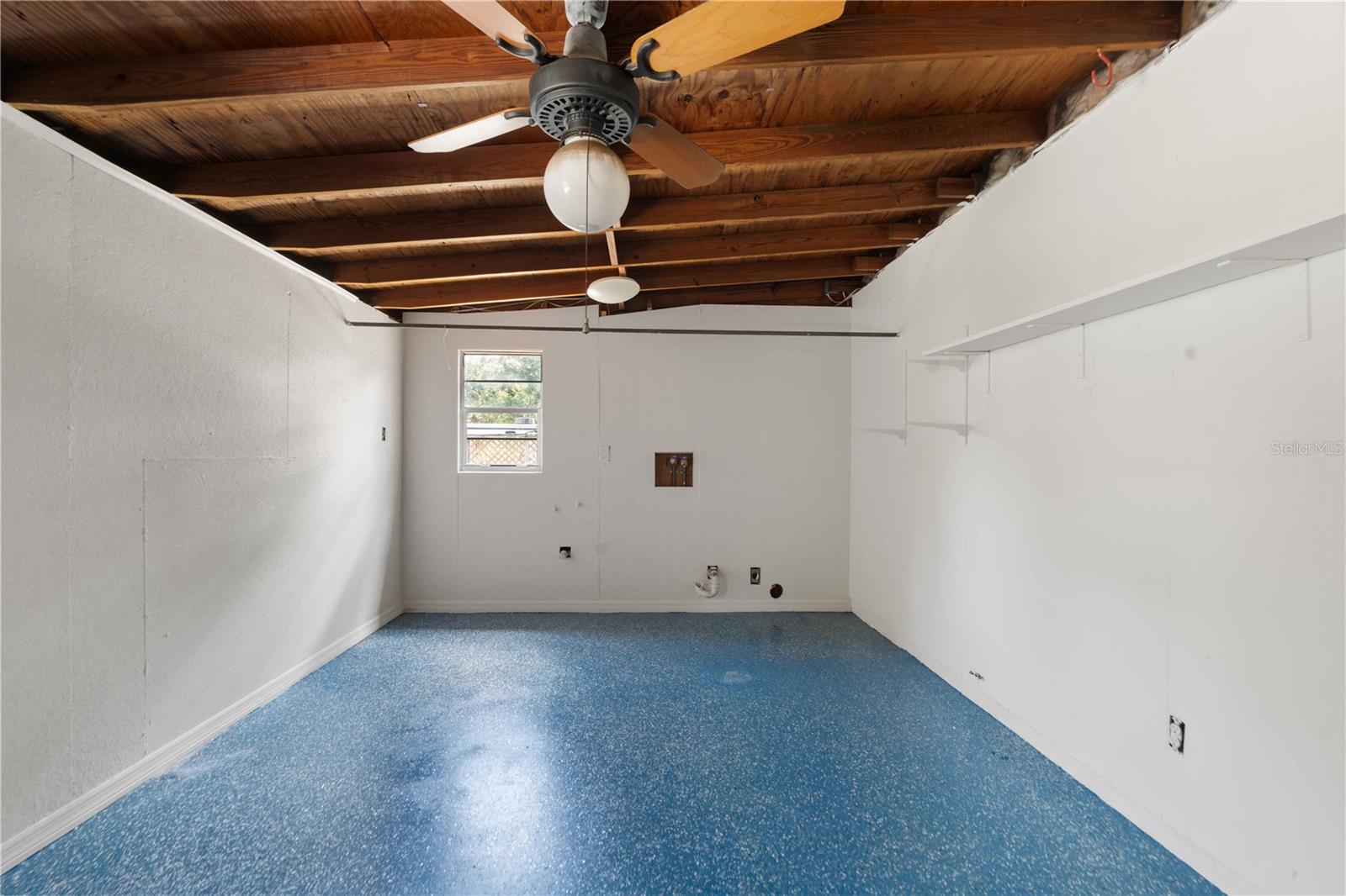 HAMNERS W E ROME AVE ESTAT - Residential