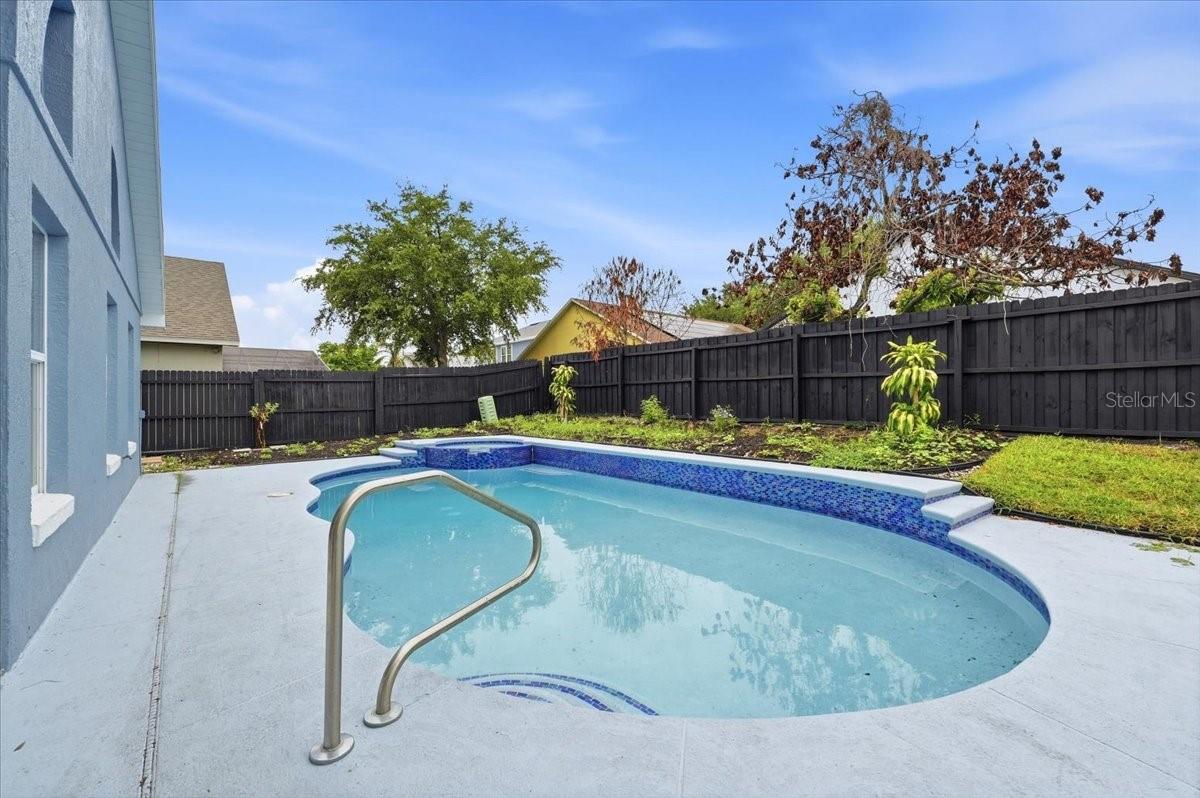 WINFIELD - Residential