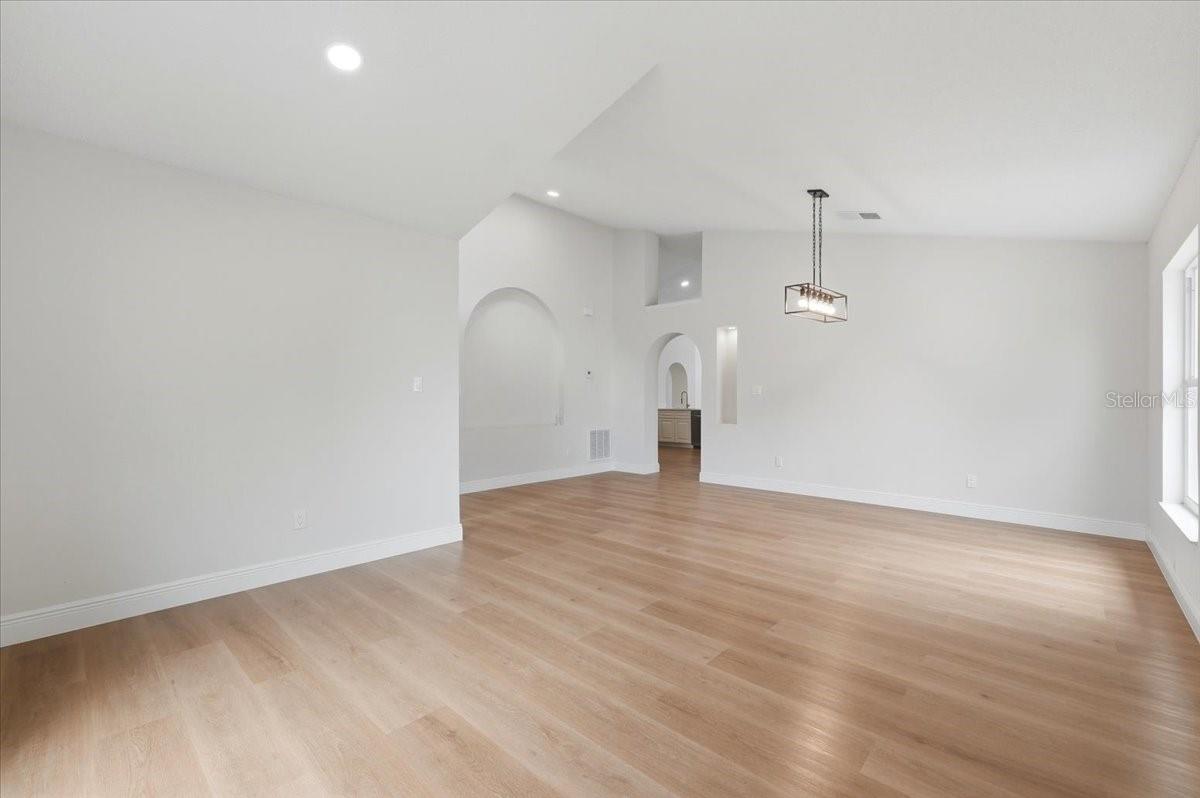 WINFIELD - Residential