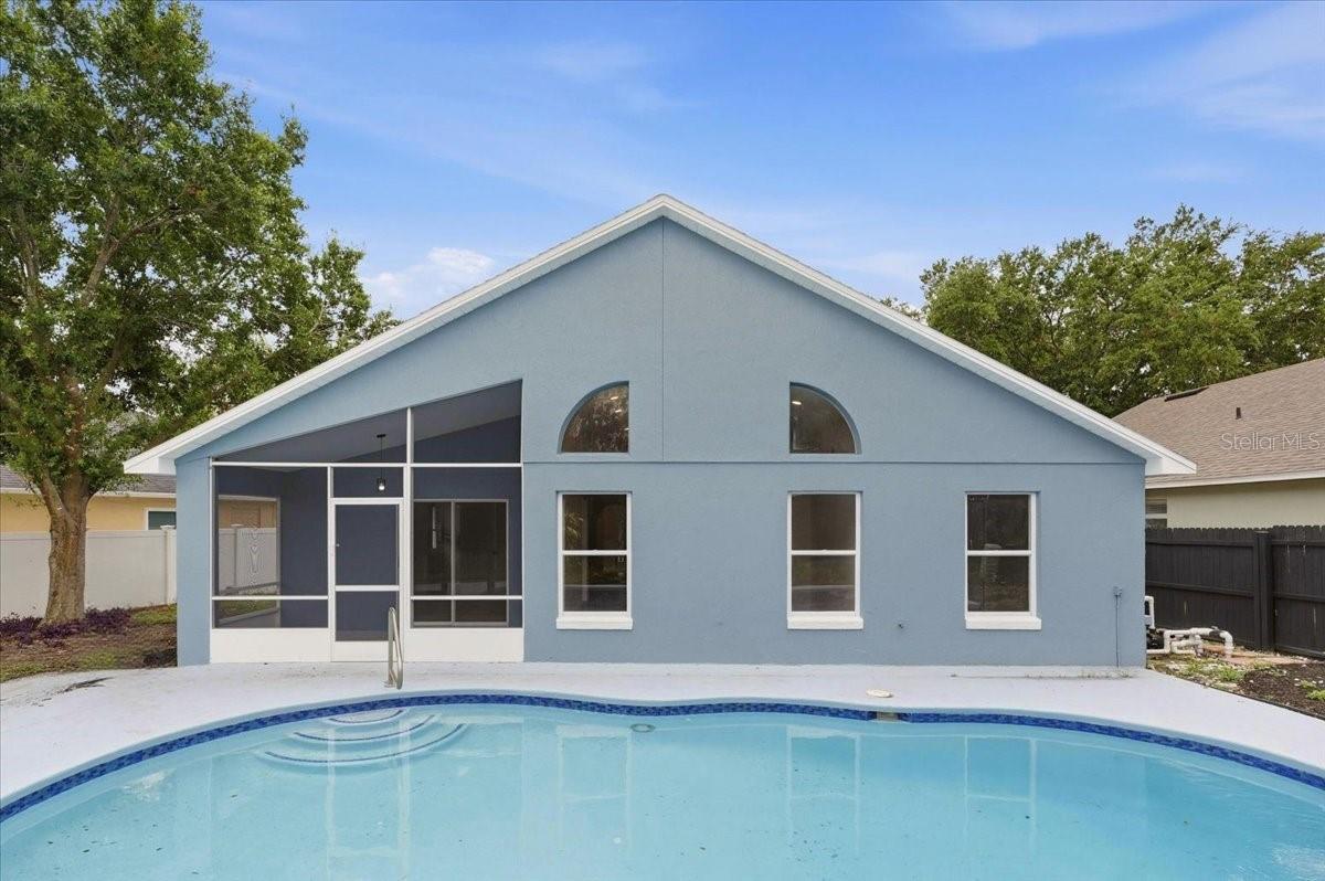 WINFIELD - Residential