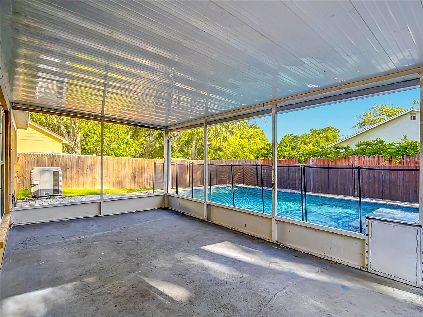 OAKDALE RIVERVIEW ESTATES UN 4 - Residential