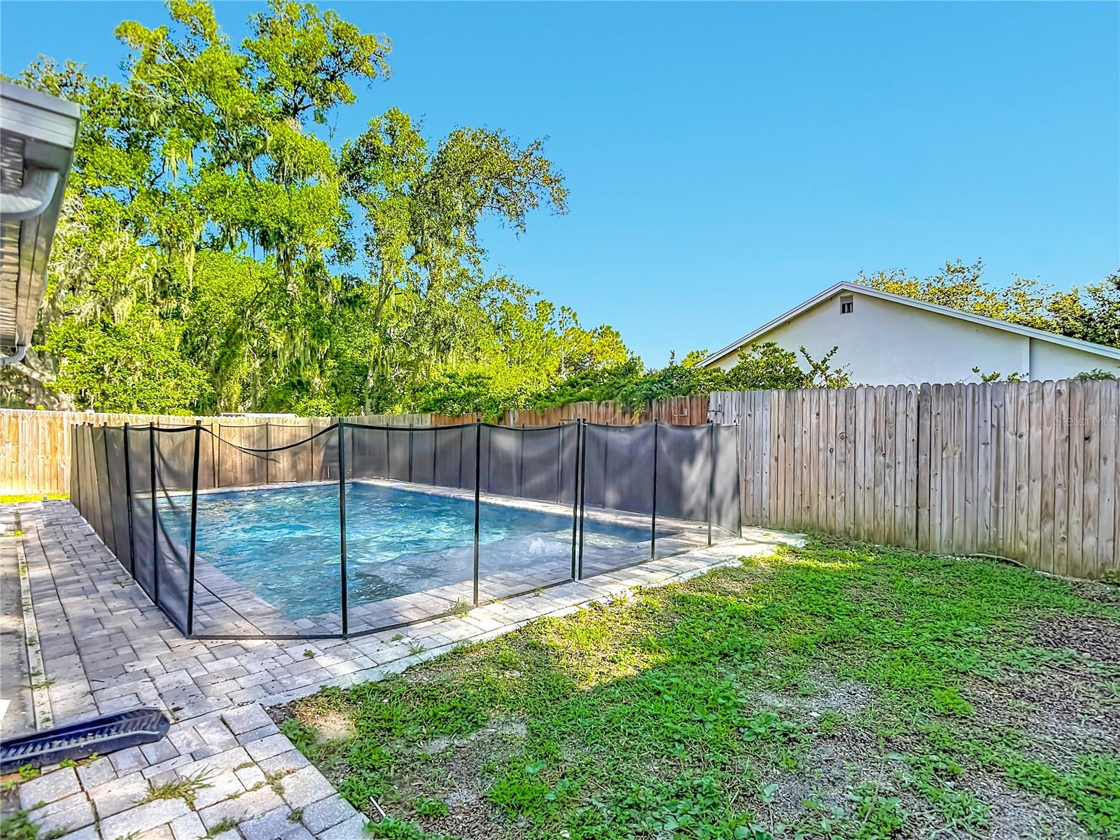 OAKDALE RIVERVIEW ESTATES UN 4 - Residential