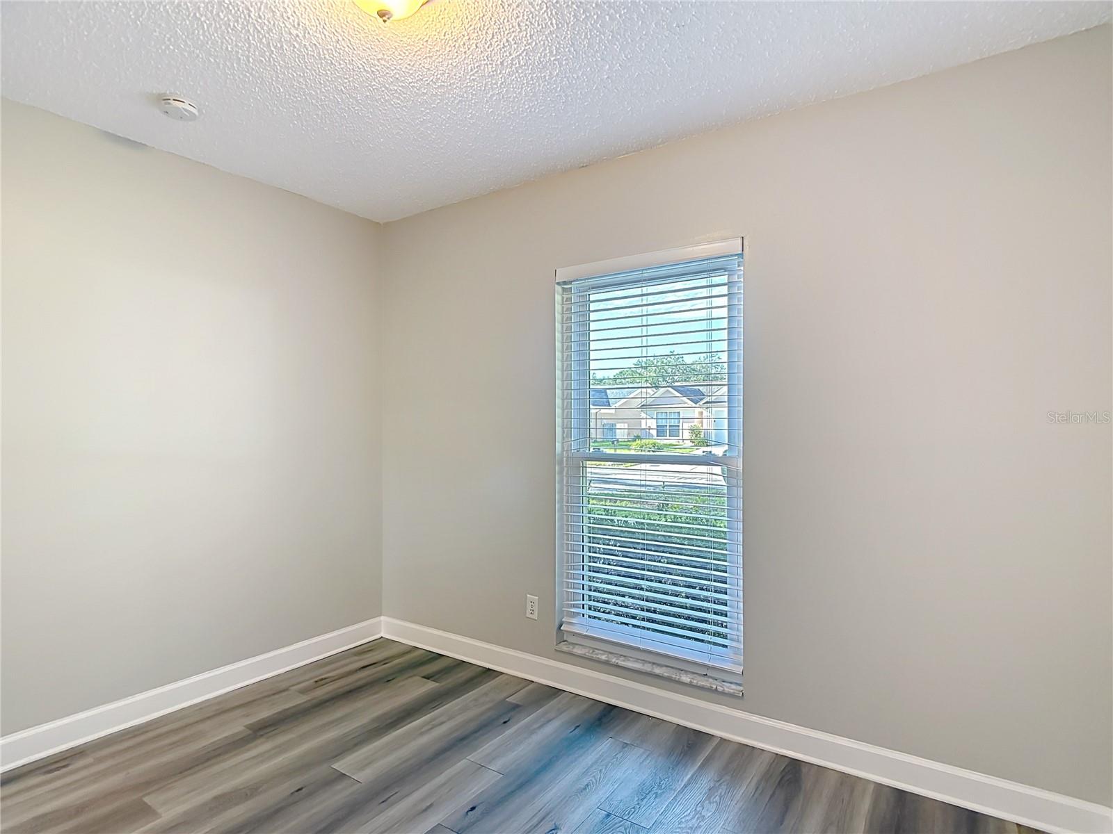 OAKDALE RIVERVIEW ESTATES UN 4 - Residential