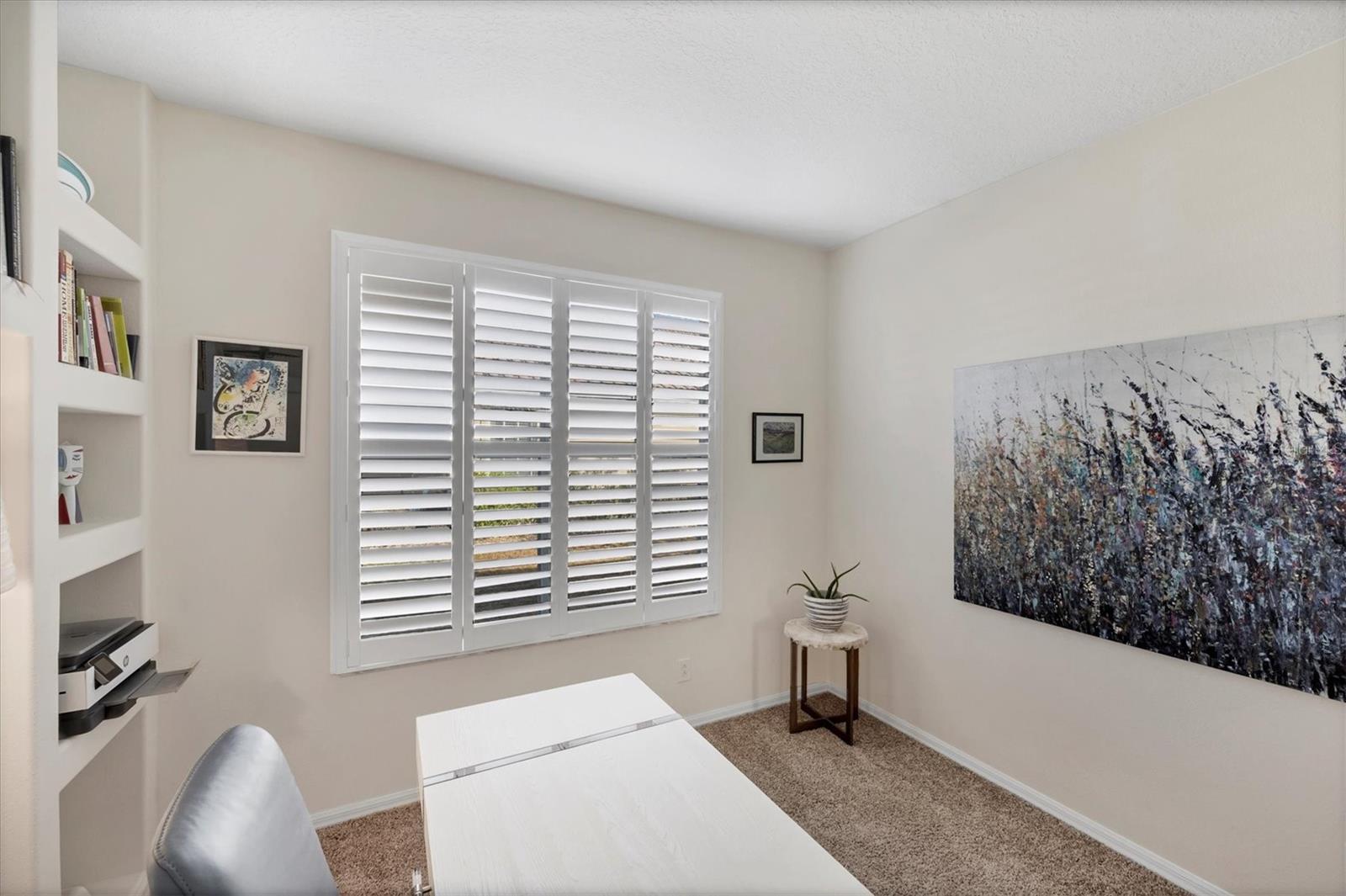 PELICAN POINTE GOLF & COUNTRY CLUB - Residential