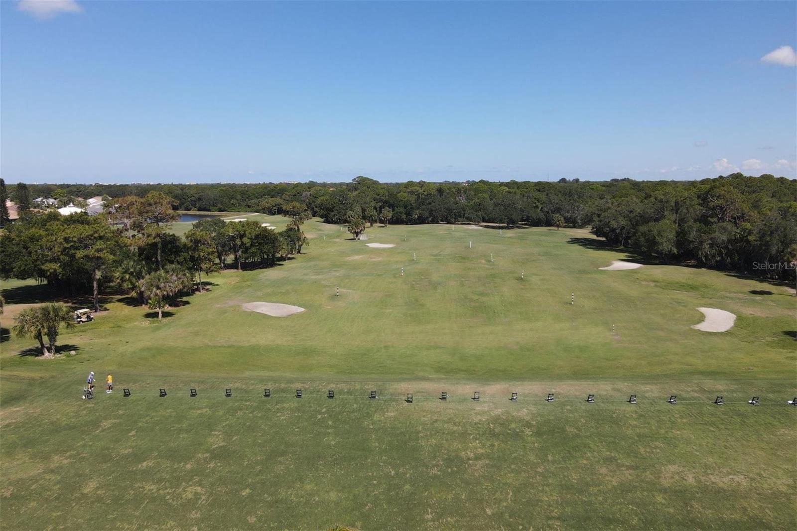 PELICAN POINTE GOLF & COUNTRY CLUB - Residential