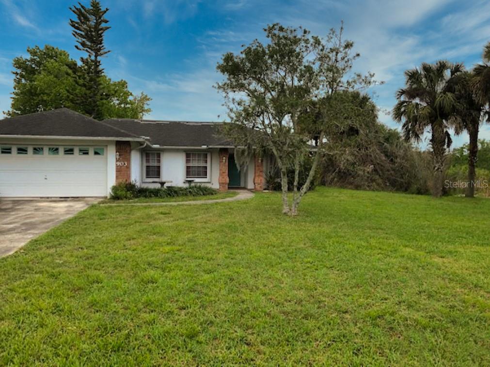 Ready for tenants the first week of September!  All new stainless steel appliances, large kitchen, and Florida room with water view!!  Small pet acceptable with approval and pet fee.