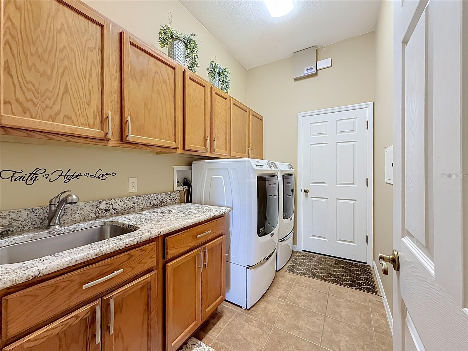 PLANTATION AT LEESBURG ASHLAND VILLAGE - Residential