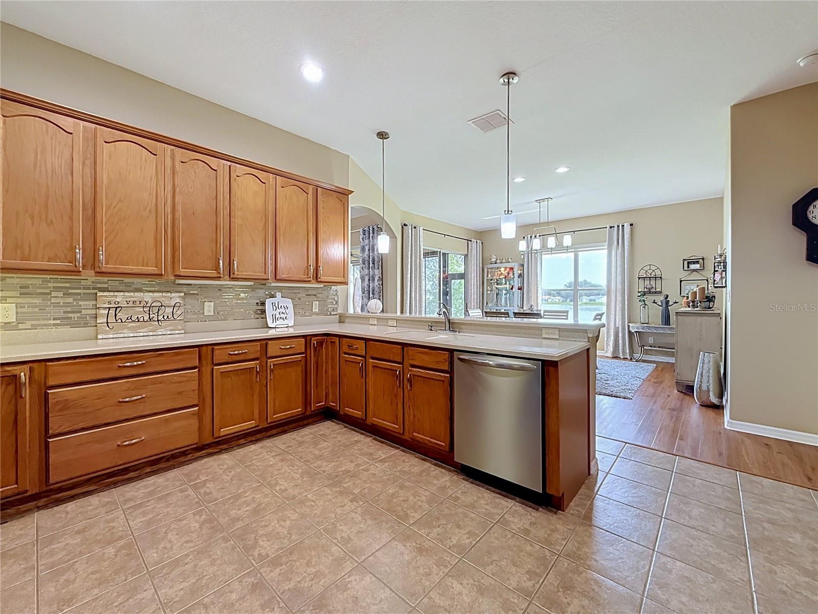 PLANTATION AT LEESBURG ASHLAND VILLAGE - Residential