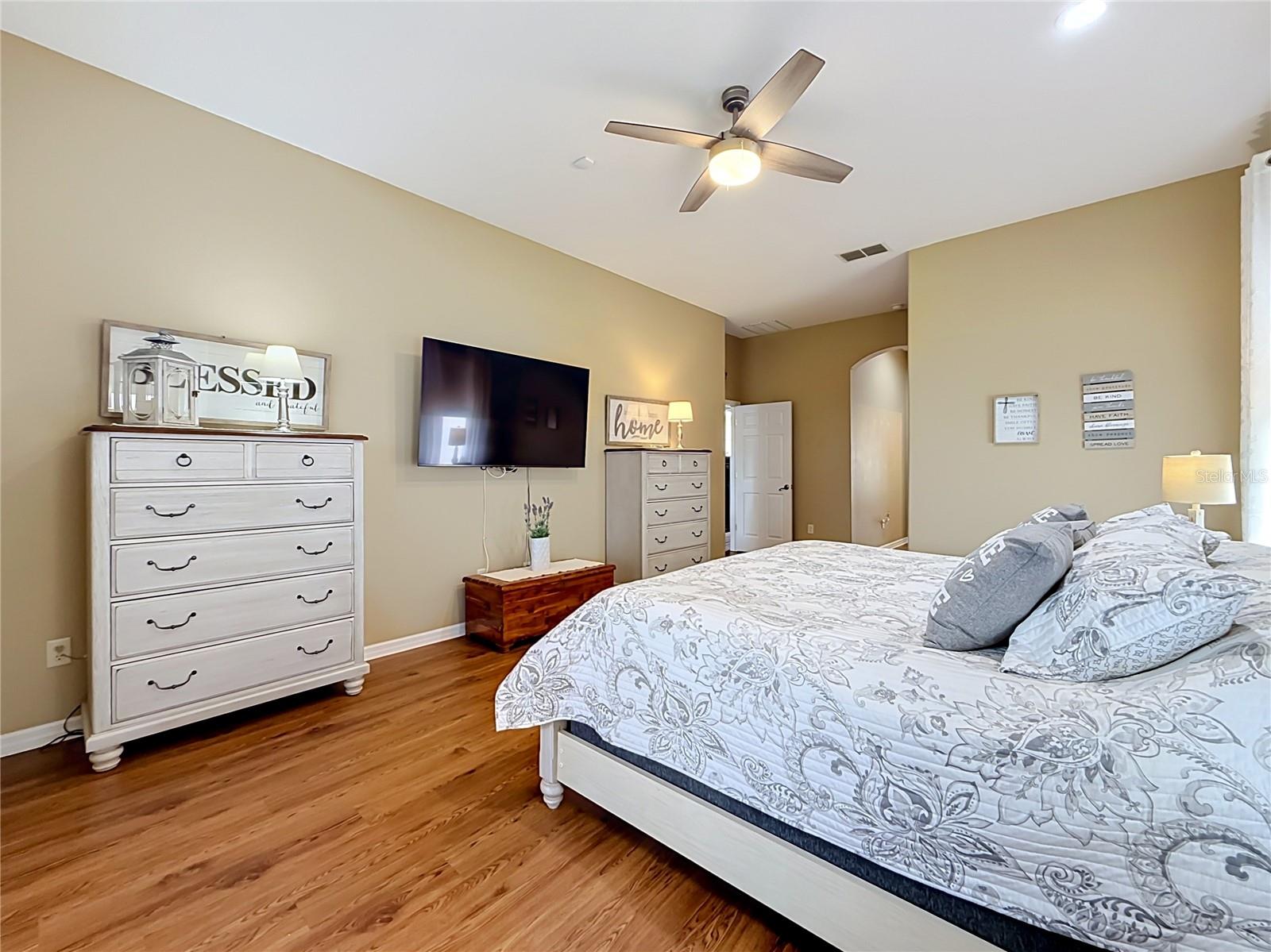 PLANTATION AT LEESBURG ASHLAND VILLAGE - Residential