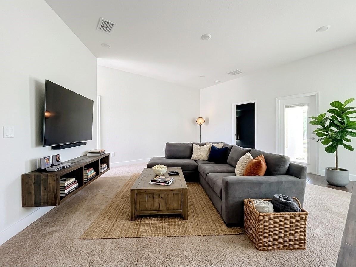 ST JAMES PARK - Residential