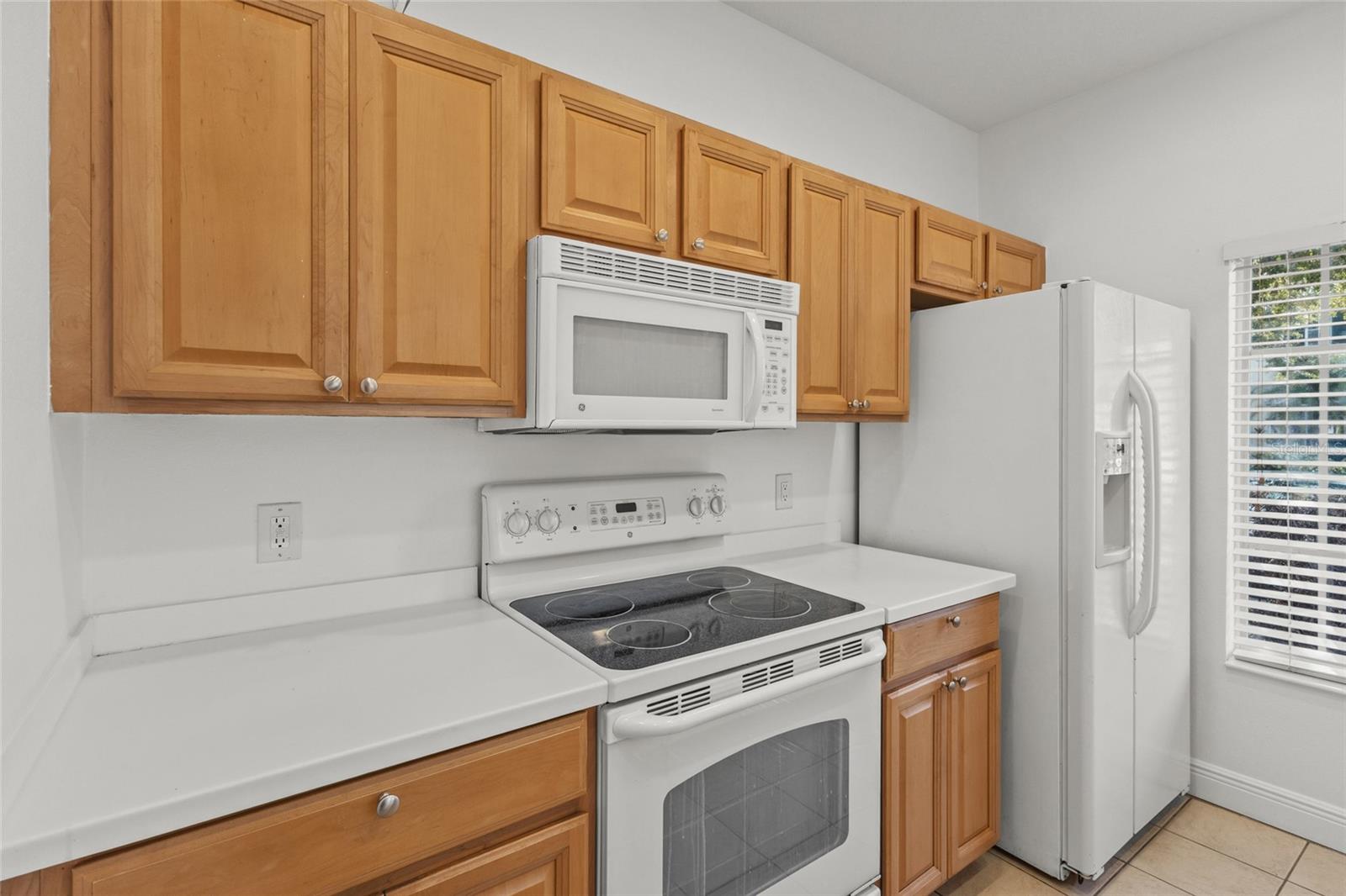 THE TWNHMS AT LIGHTHOUSE COVE VI - Residential