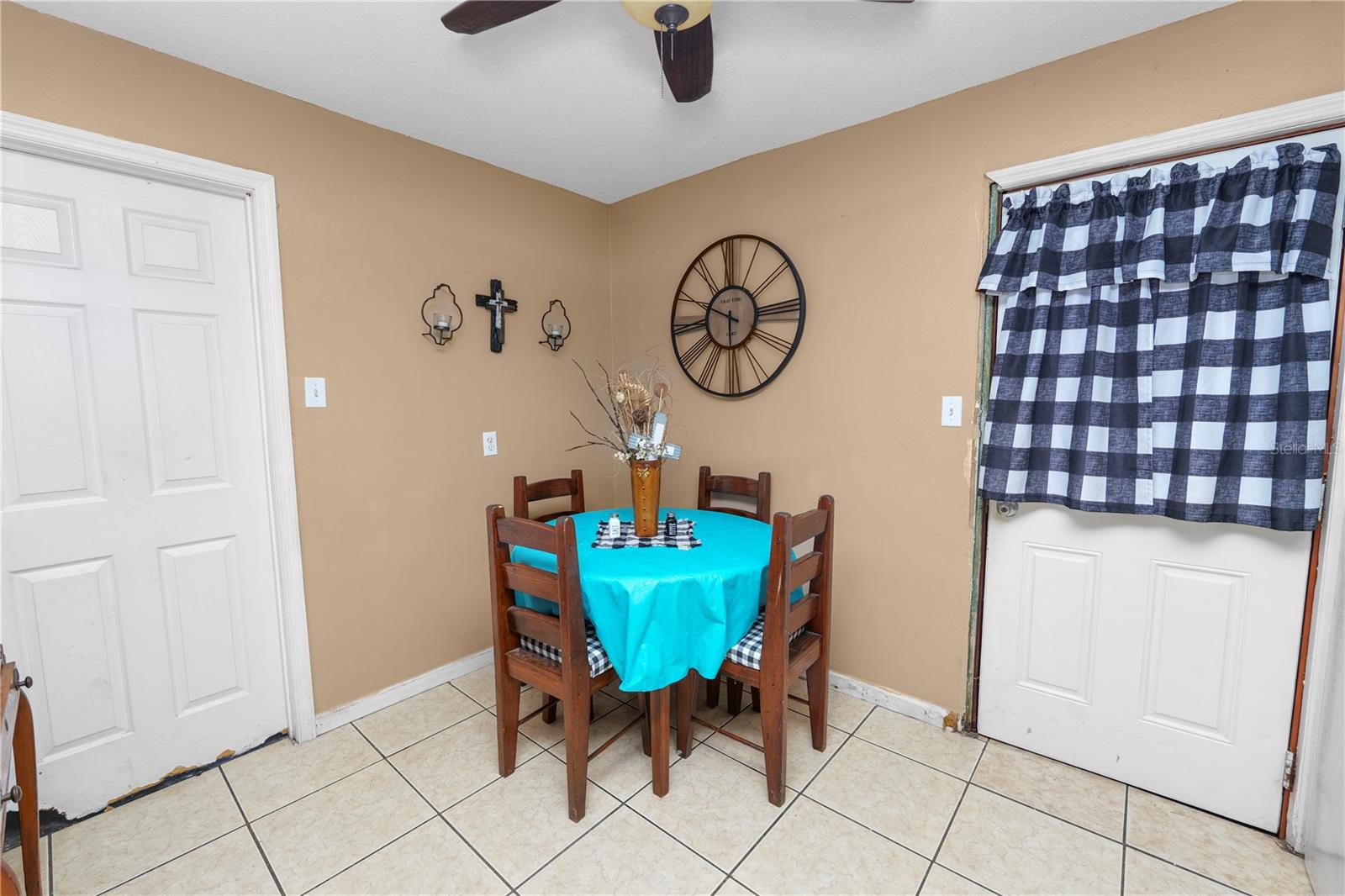 MARIANA GARDEN ESTATES - Residential