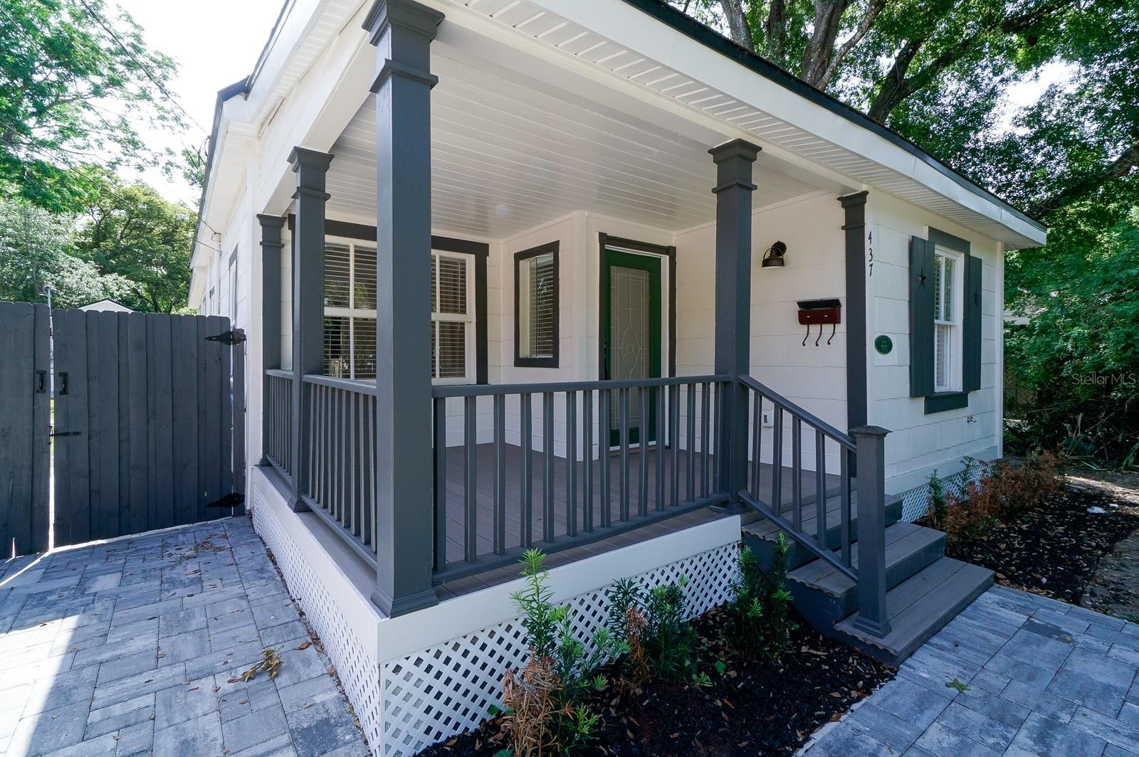 J E GROVES SUB - Residential Lease