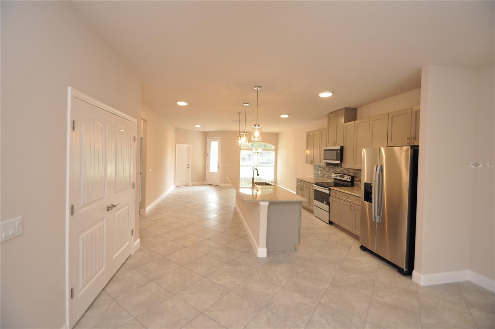 PALM HARBOR - Residential Lease