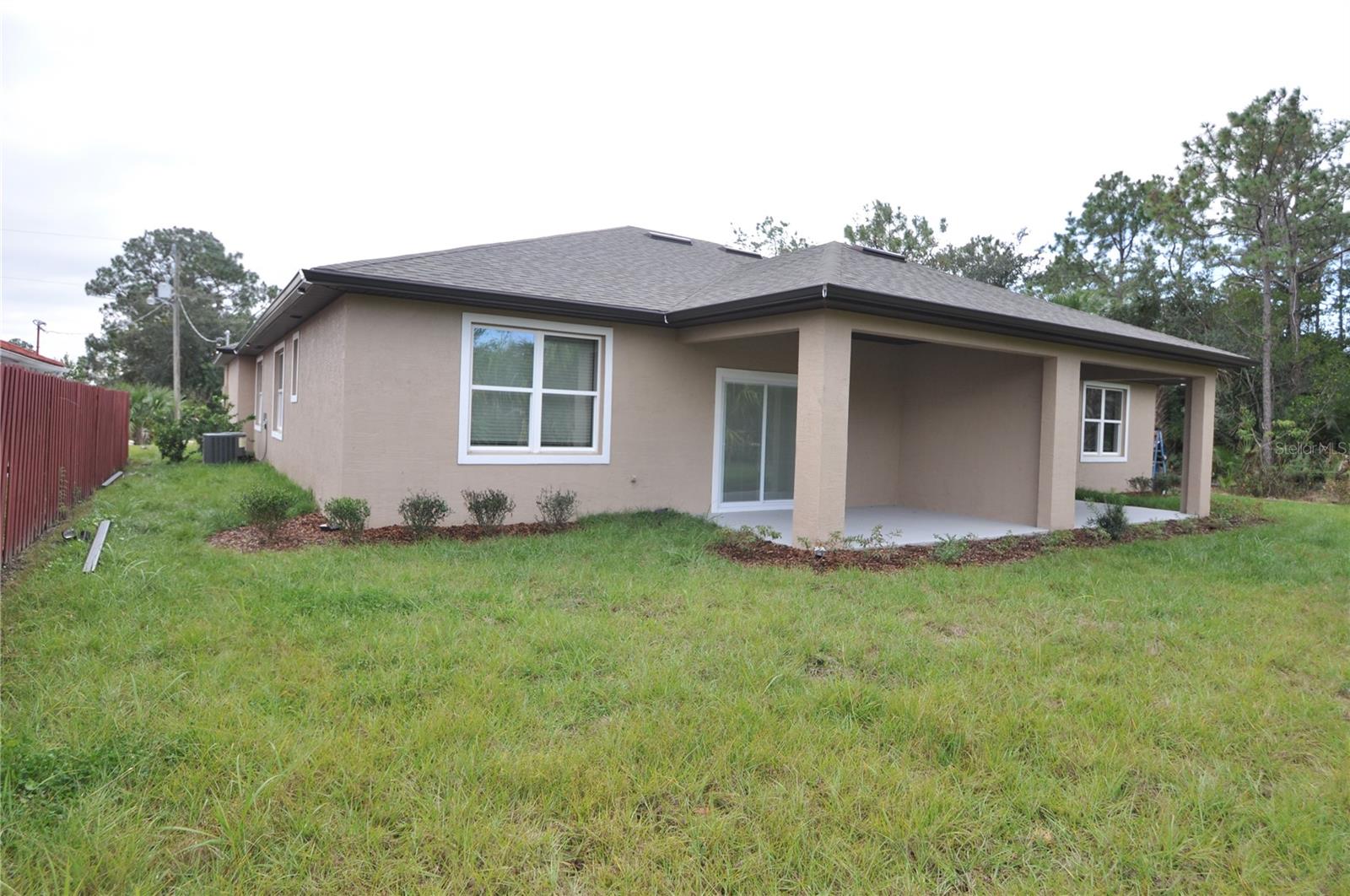 PALM HARBOR - Residential Lease