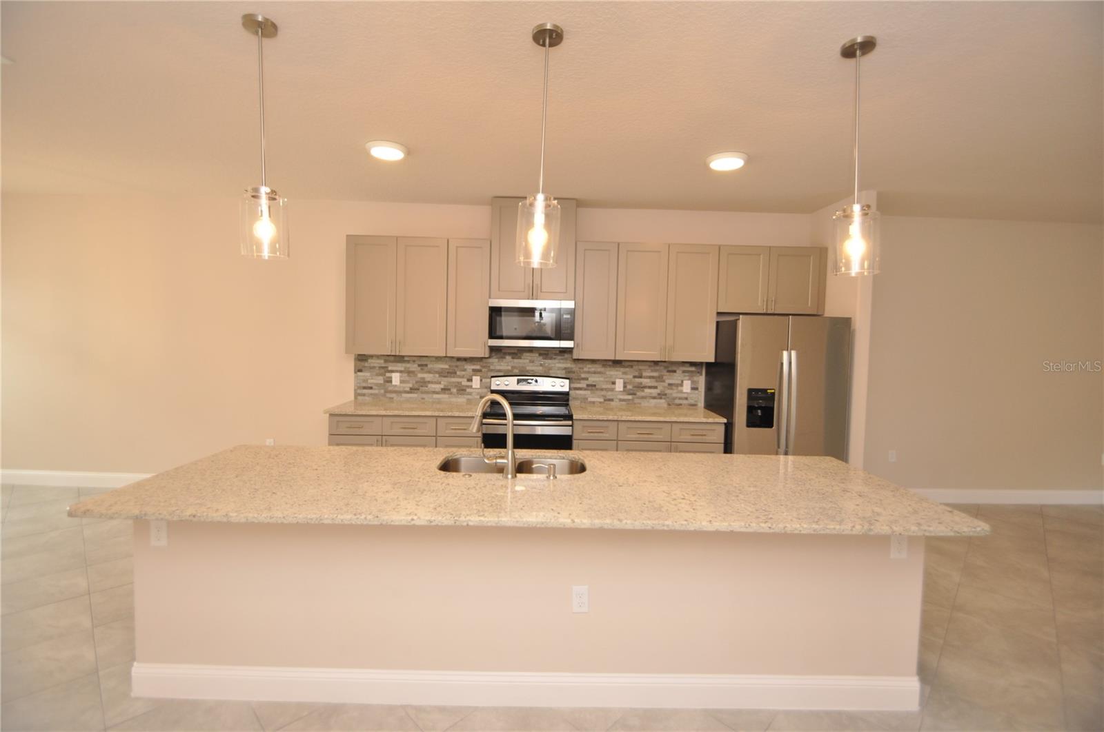 PALM HARBOR - Residential Lease