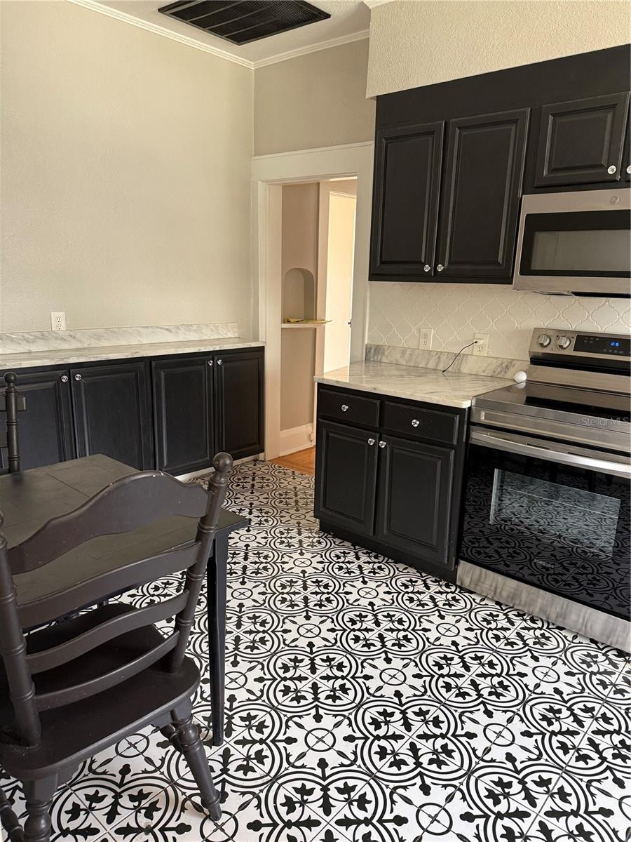 CLEVELAND HEIGHTS - Residential