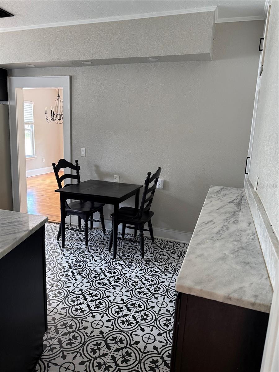 CLEVELAND HEIGHTS - Residential