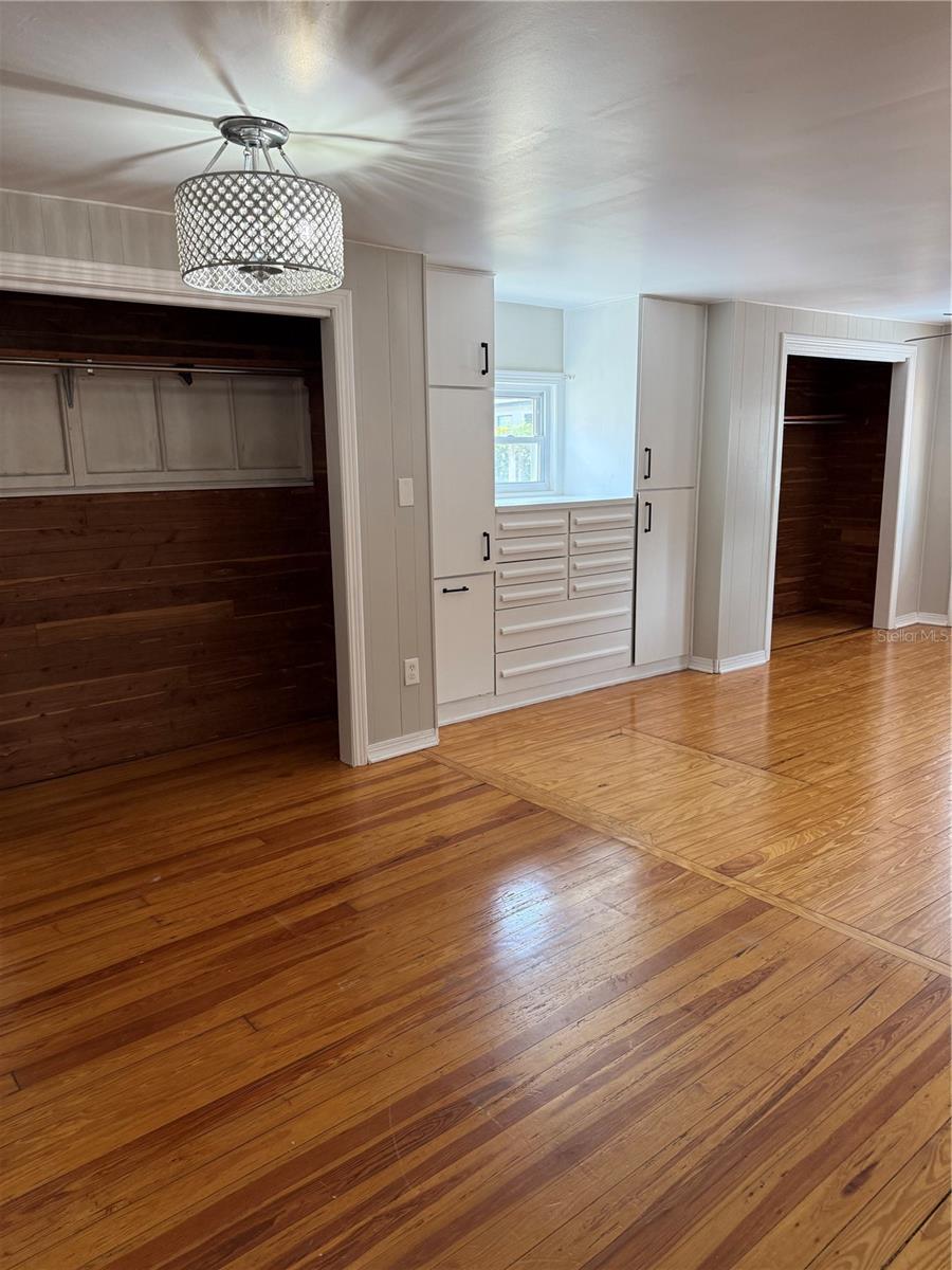 CLEVELAND HEIGHTS - Residential