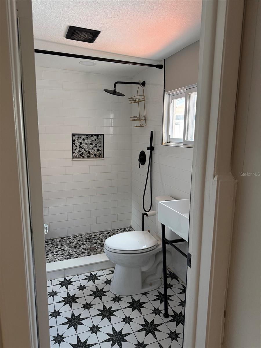 CLEVELAND HEIGHTS - Residential