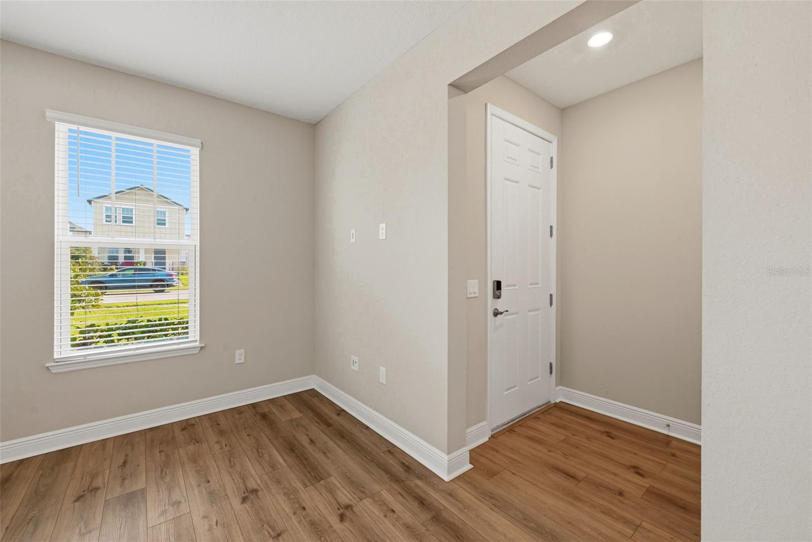 HIGHLAND RIDGE - Residential