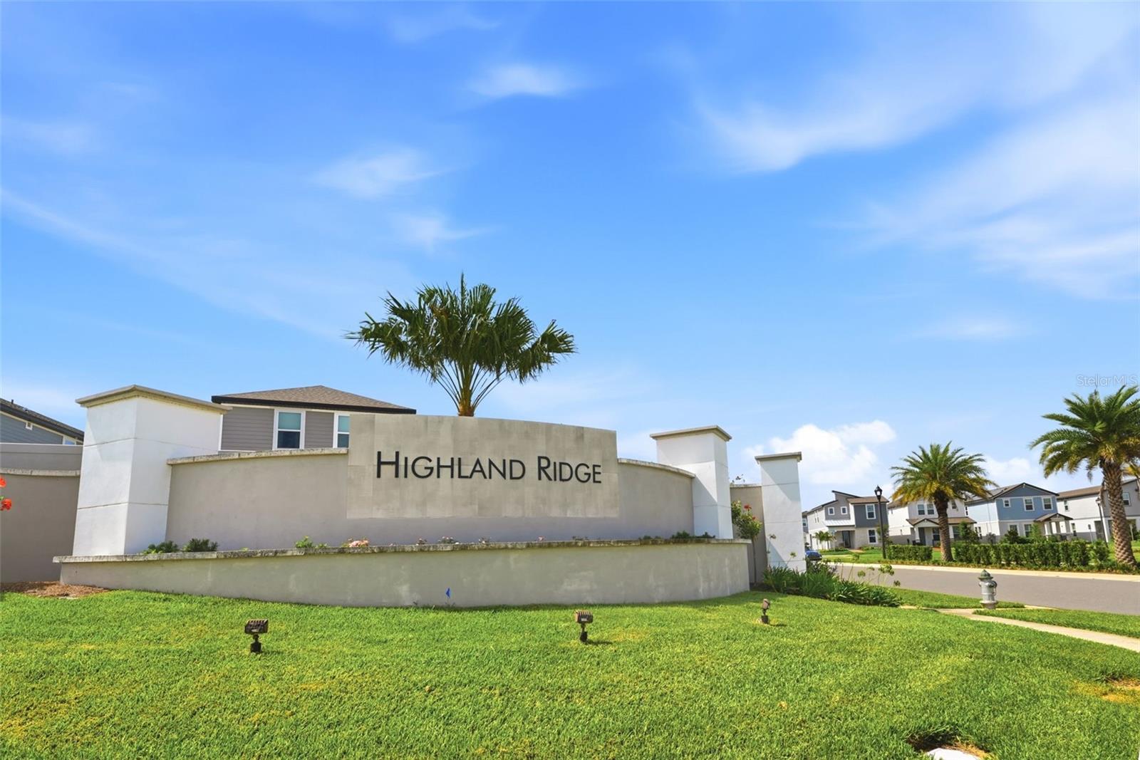 HIGHLAND RIDGE - Residential