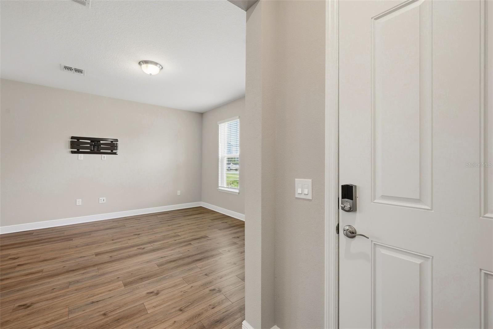 HIGHLAND RIDGE - Residential