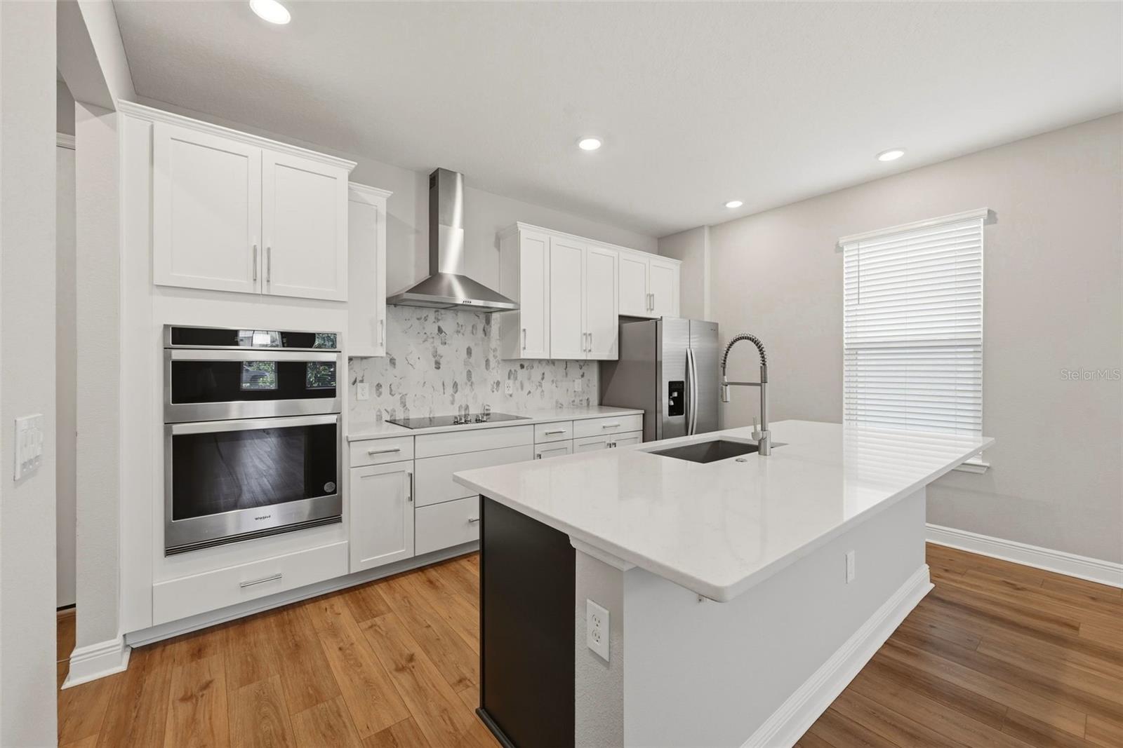 HIGHLAND RIDGE - Residential