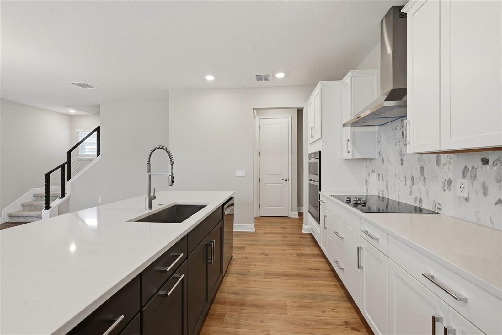 HIGHLAND RIDGE - Residential
