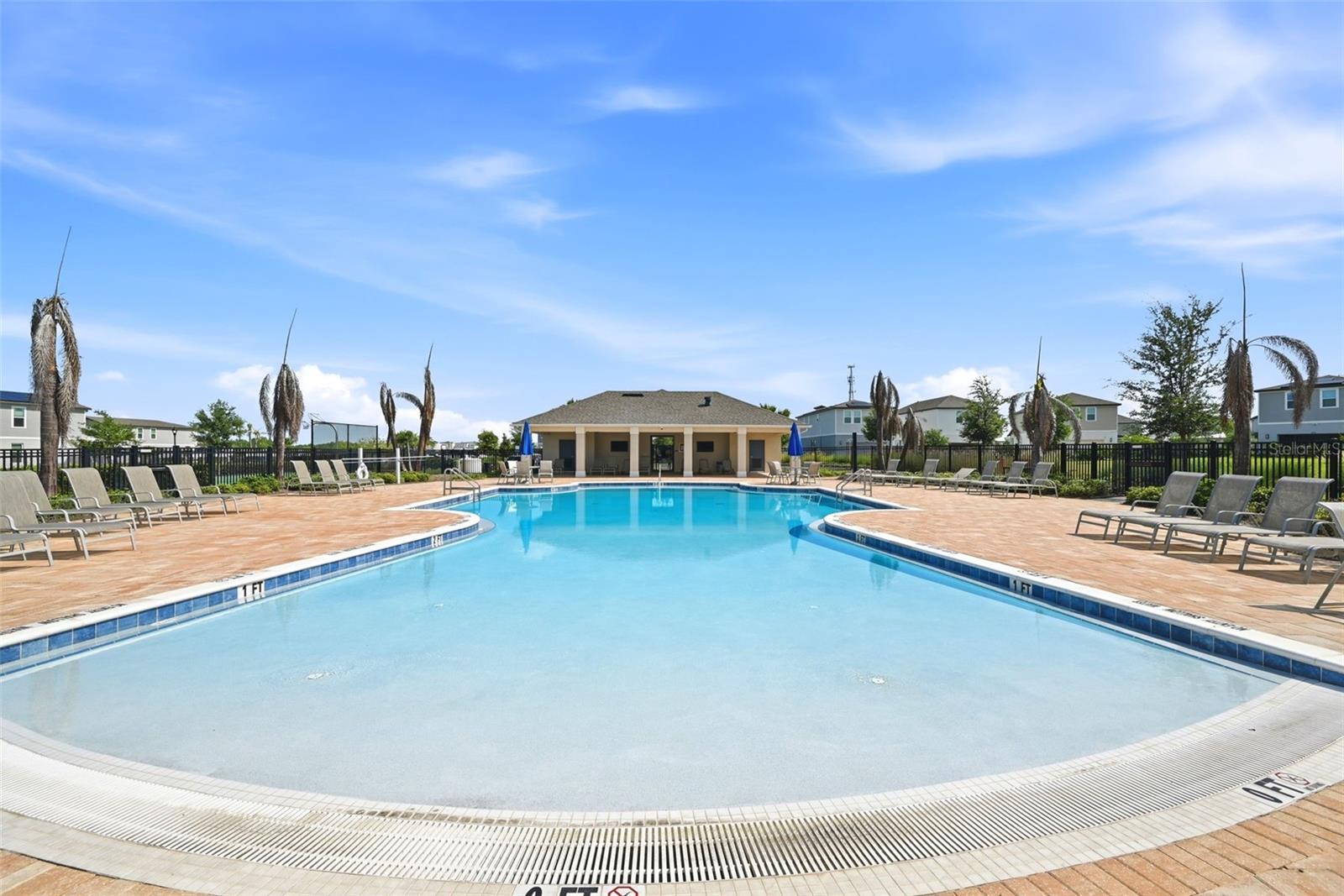 HIGHLAND RIDGE - Residential