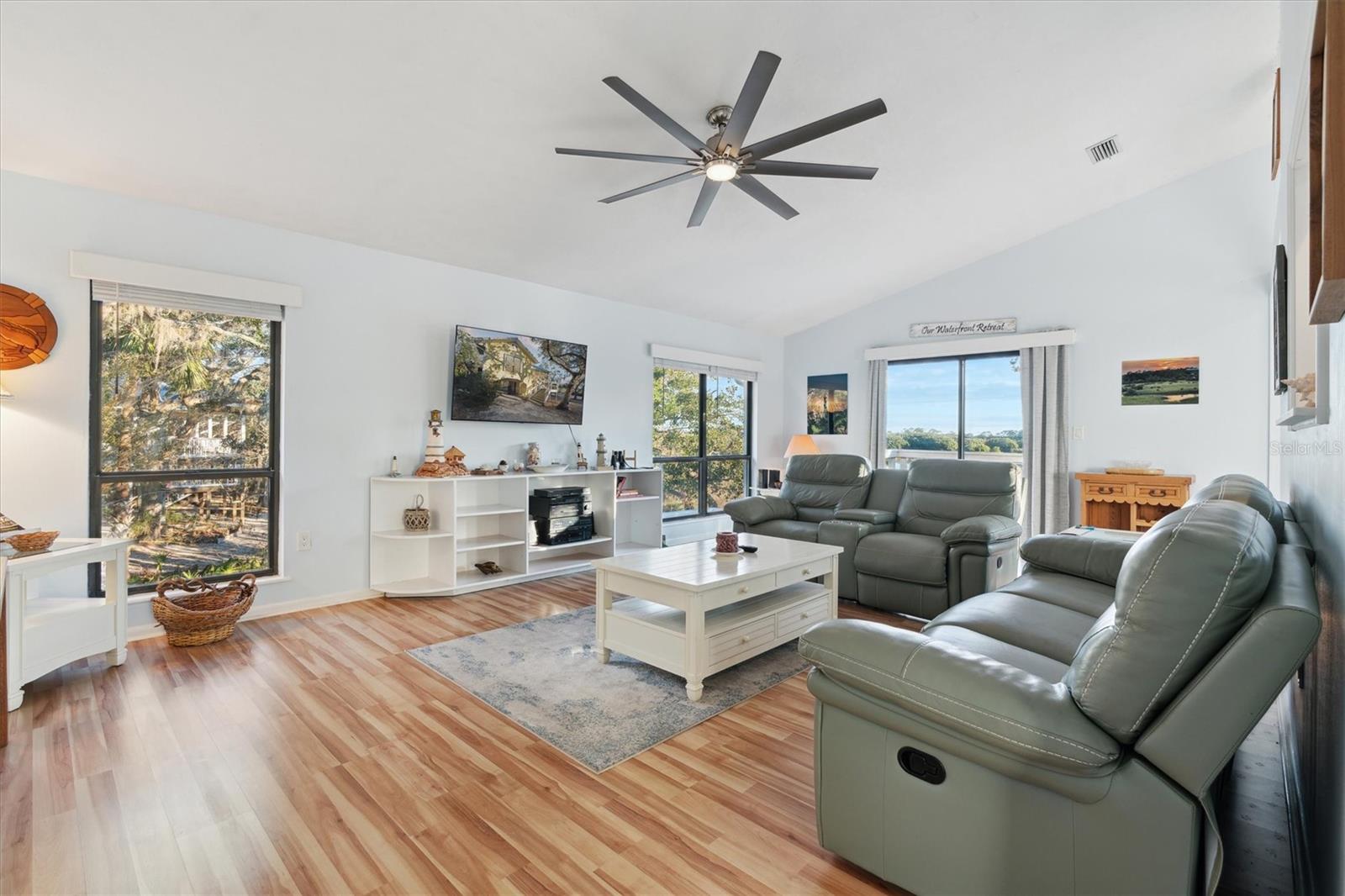 CEDAR KEY SHORES 05 - Residential