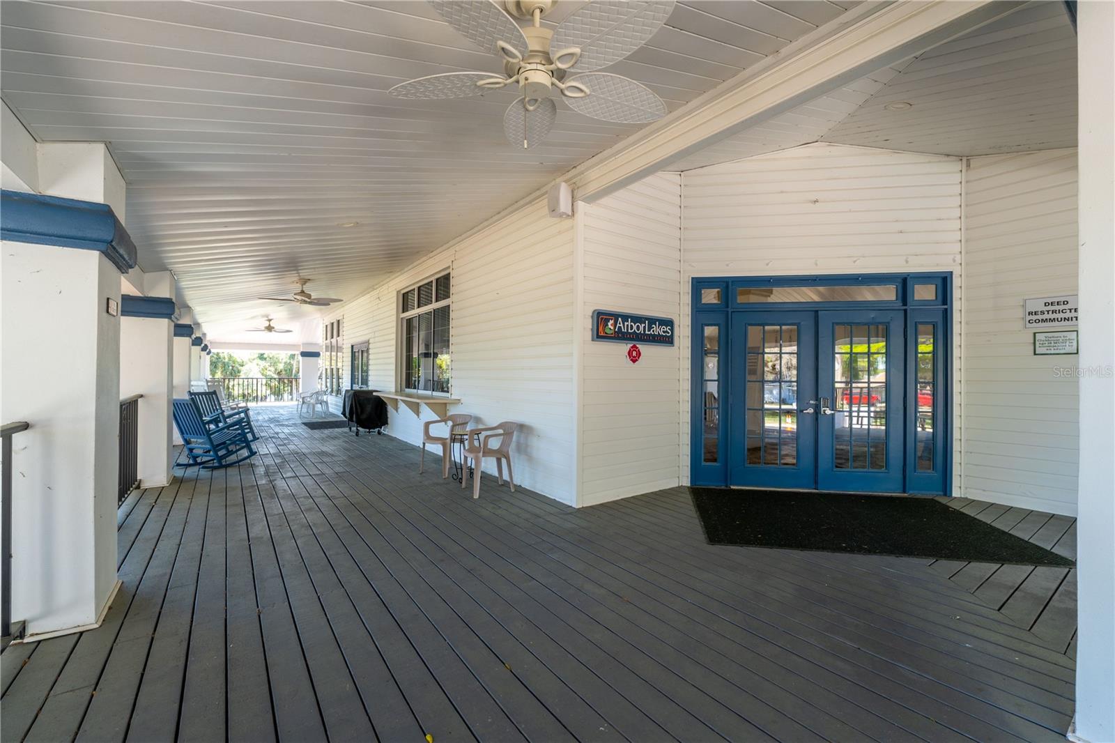 ARBOR LAKES - Residential