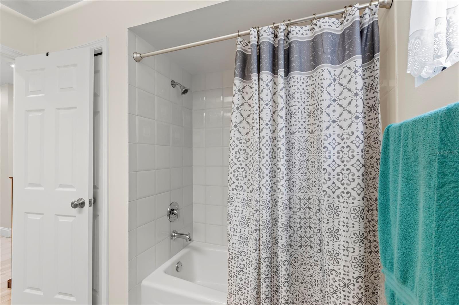 SANCTUARY AT COBBS LANDING THE - Residential