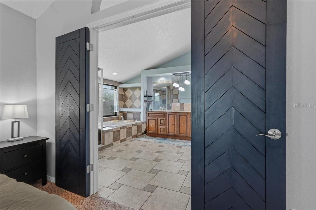 TAMPA PALMS UNIT 3C - Residential