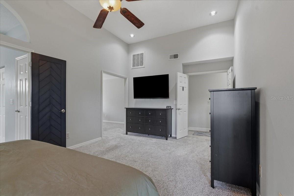 TAMPA PALMS UNIT 3C - Residential