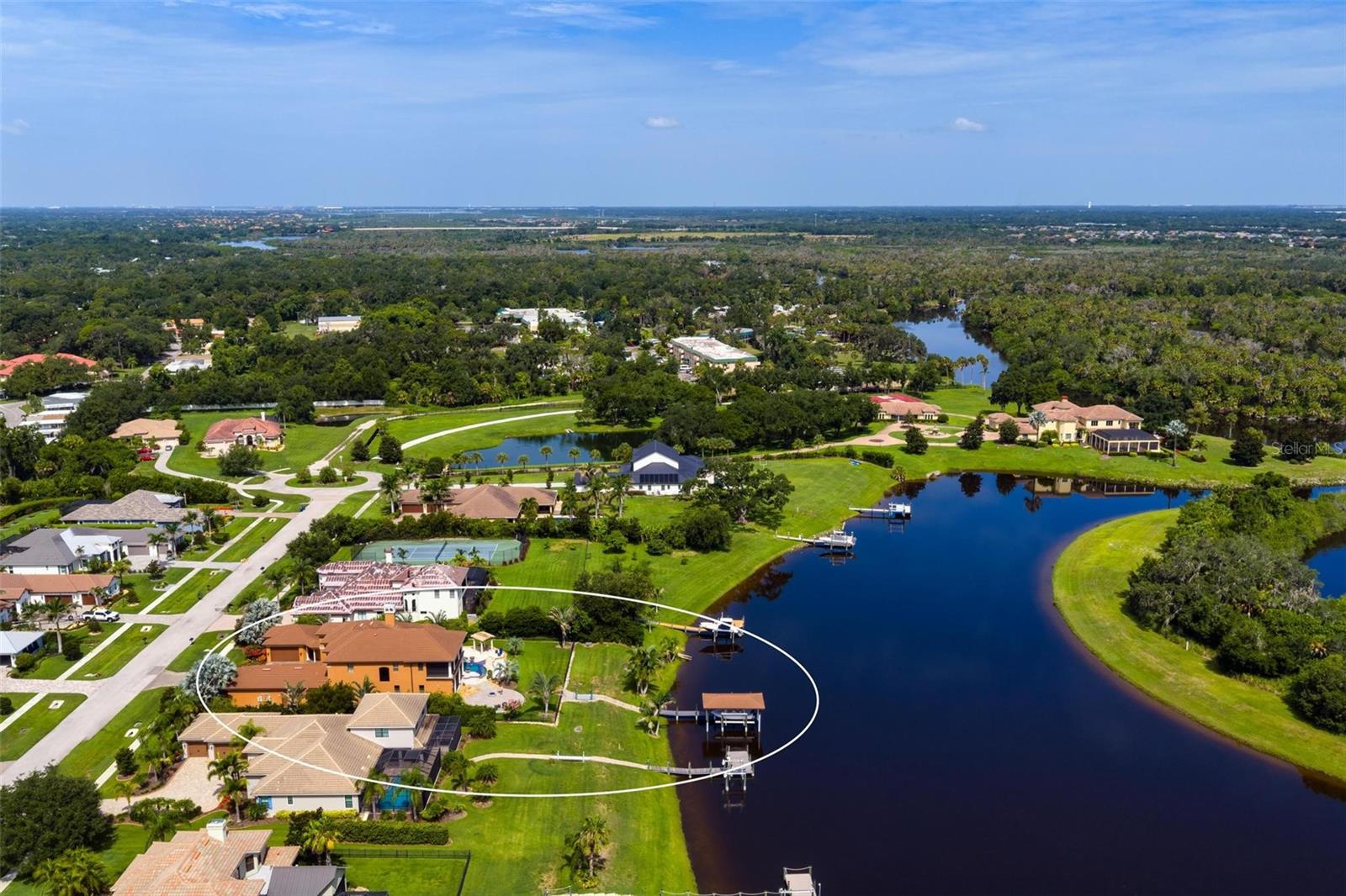 WINDING RIVER - Residential
