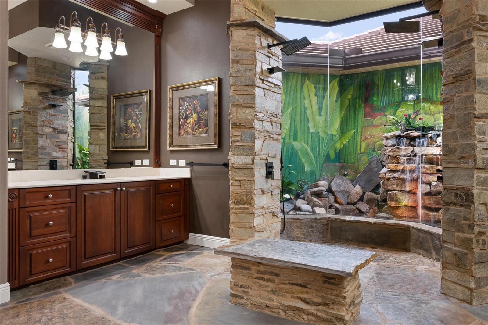 WINDING RIVER - Residential