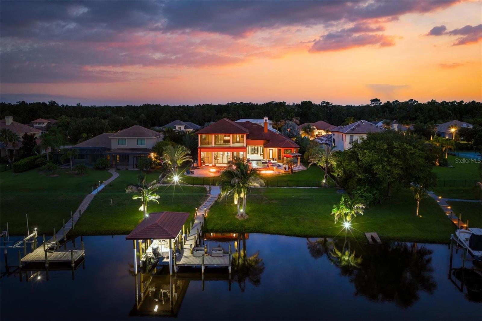WINDING RIVER - Residential