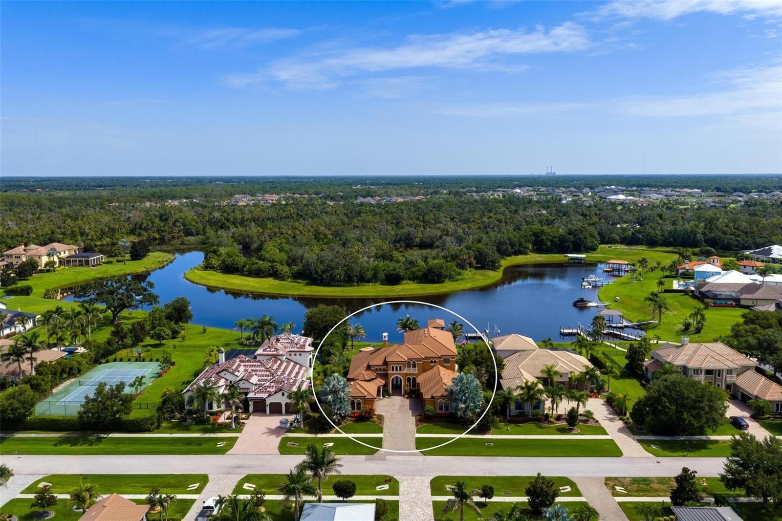 WINDING RIVER - Residential