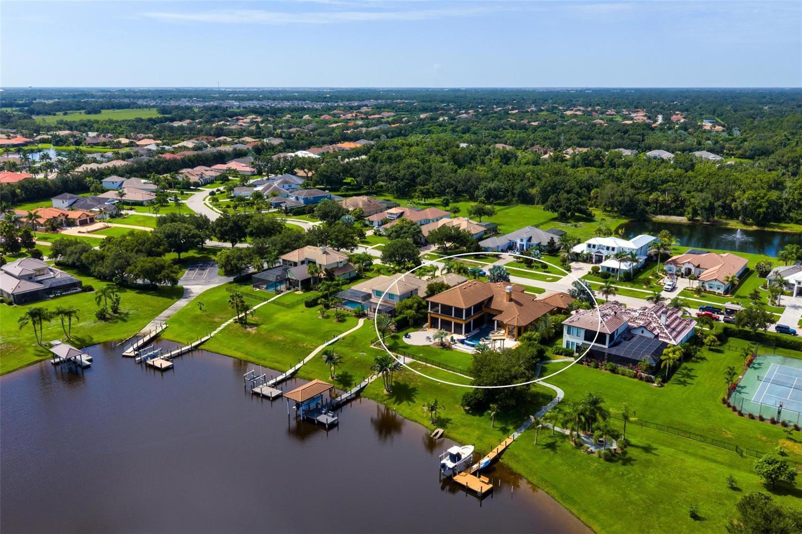 WINDING RIVER - Residential