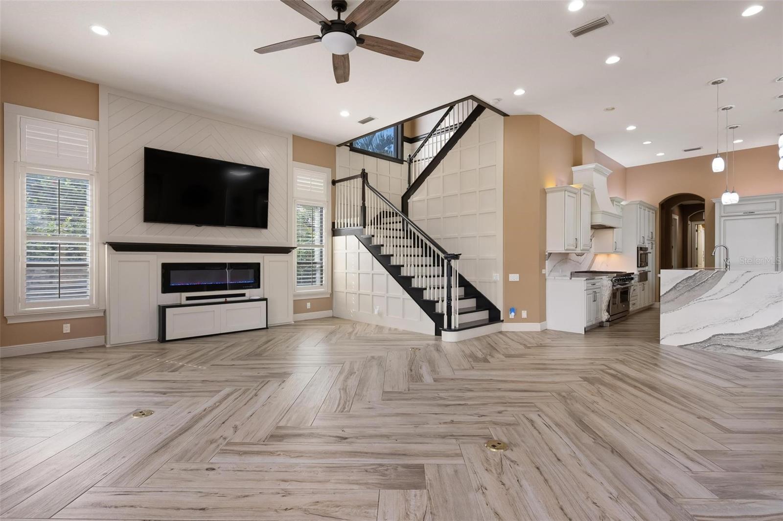 WINDING RIVER - Residential