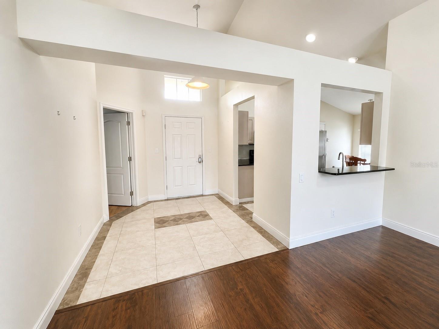 CALUSA TRACE UNIT 13 - Residential Lease