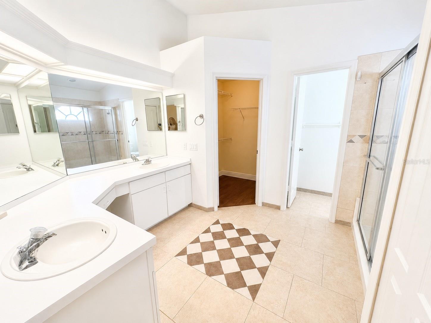 CALUSA TRACE UNIT 13 - Residential Lease