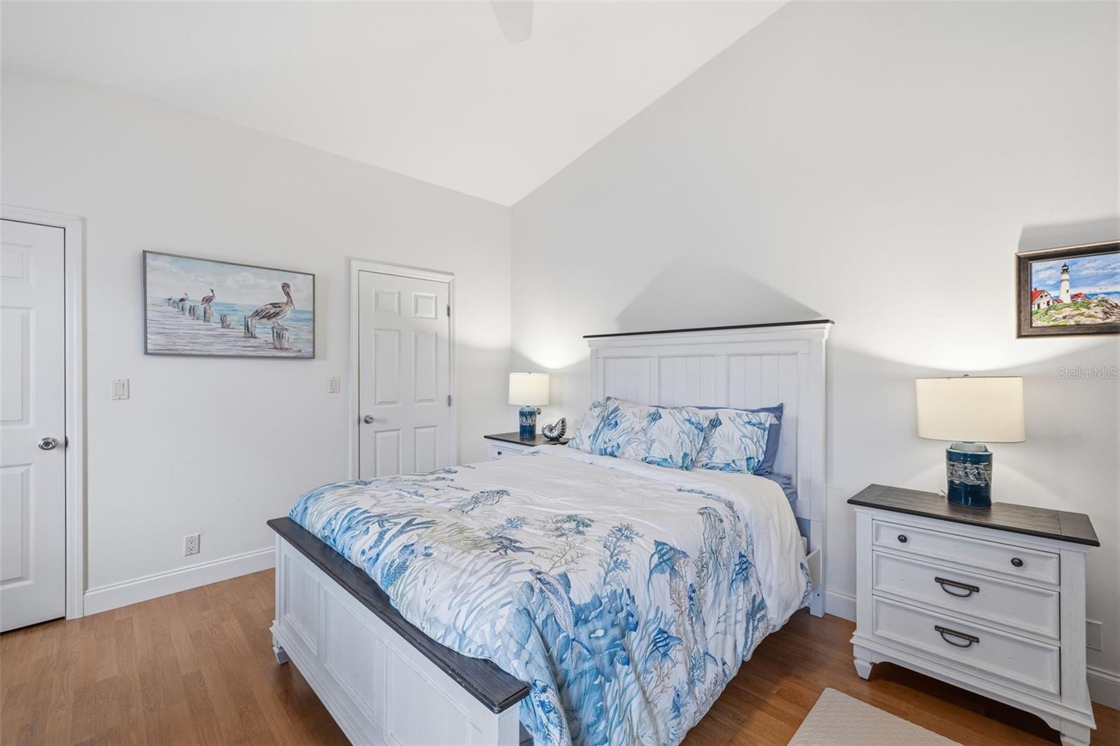 LAKE SHORE ESTATES 1ST ADD - Residential