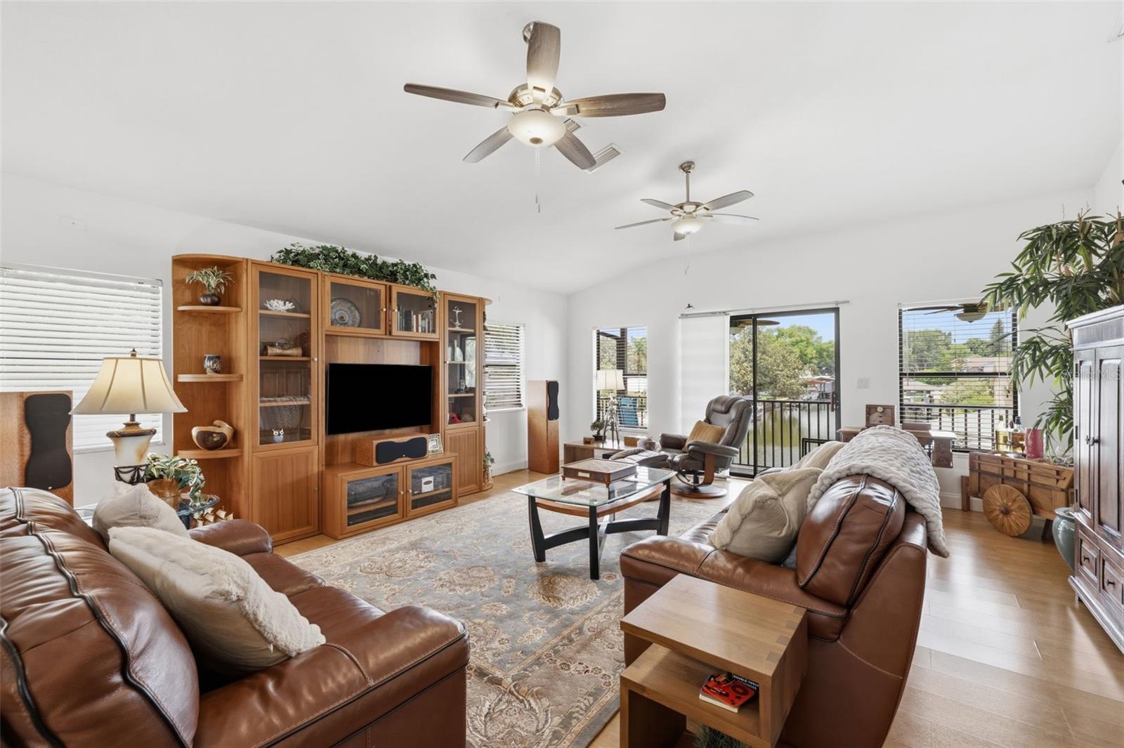 LAKE SHORE ESTATES 1ST ADD - Residential