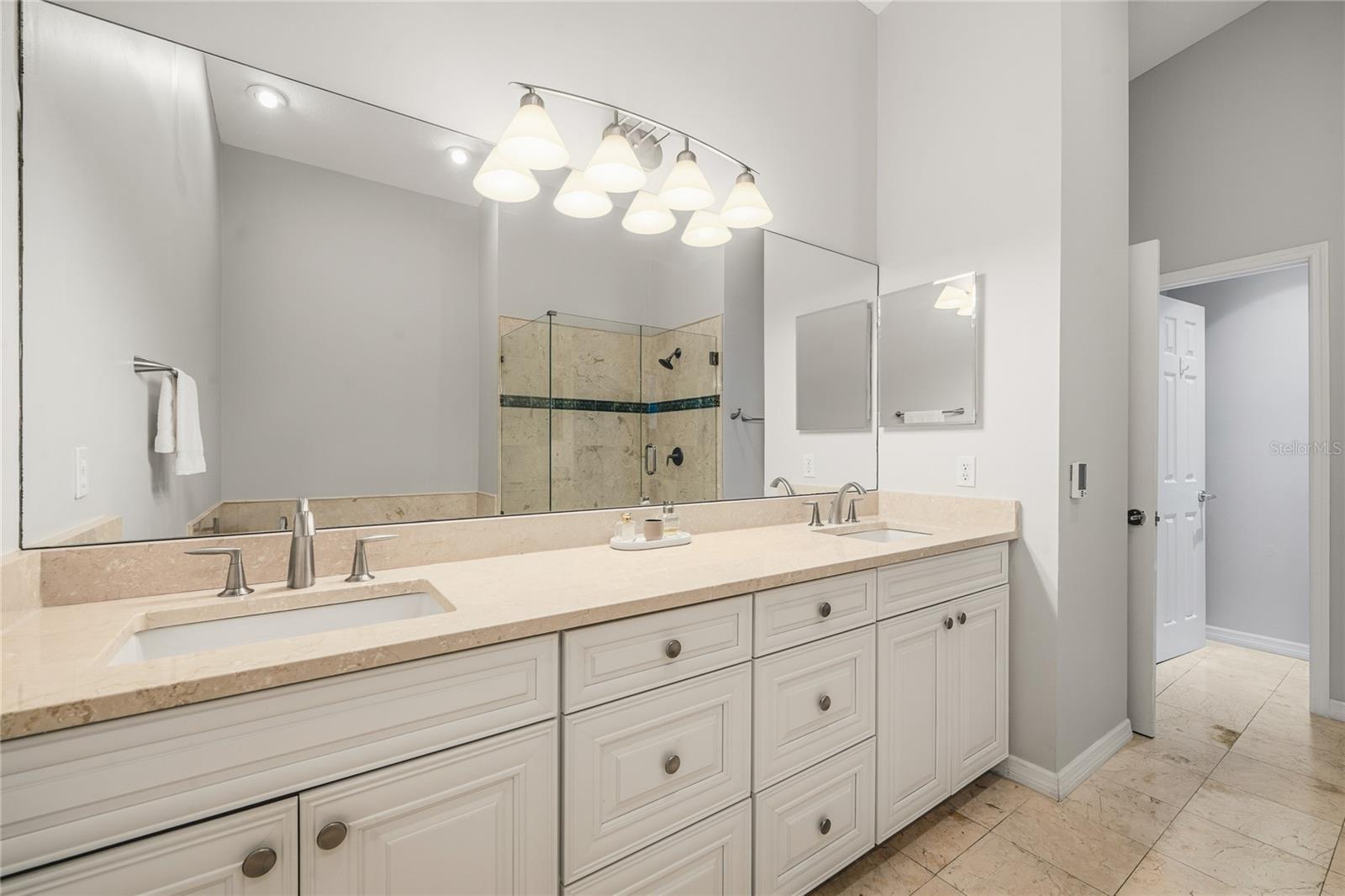 PALM PLACE BY THE BAYSHORE A C - Residential