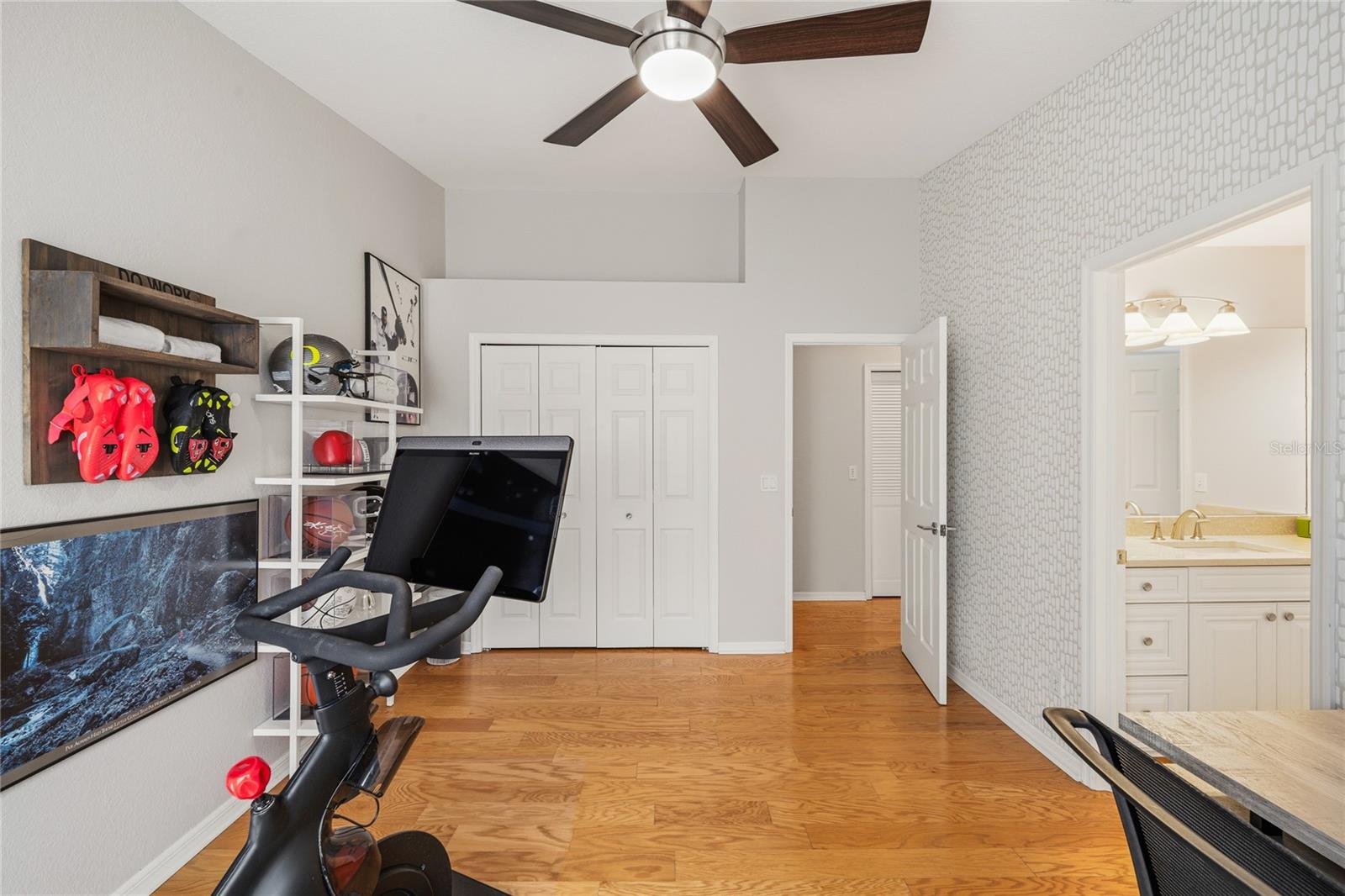 PALM PLACE BY THE BAYSHORE A C - Residential