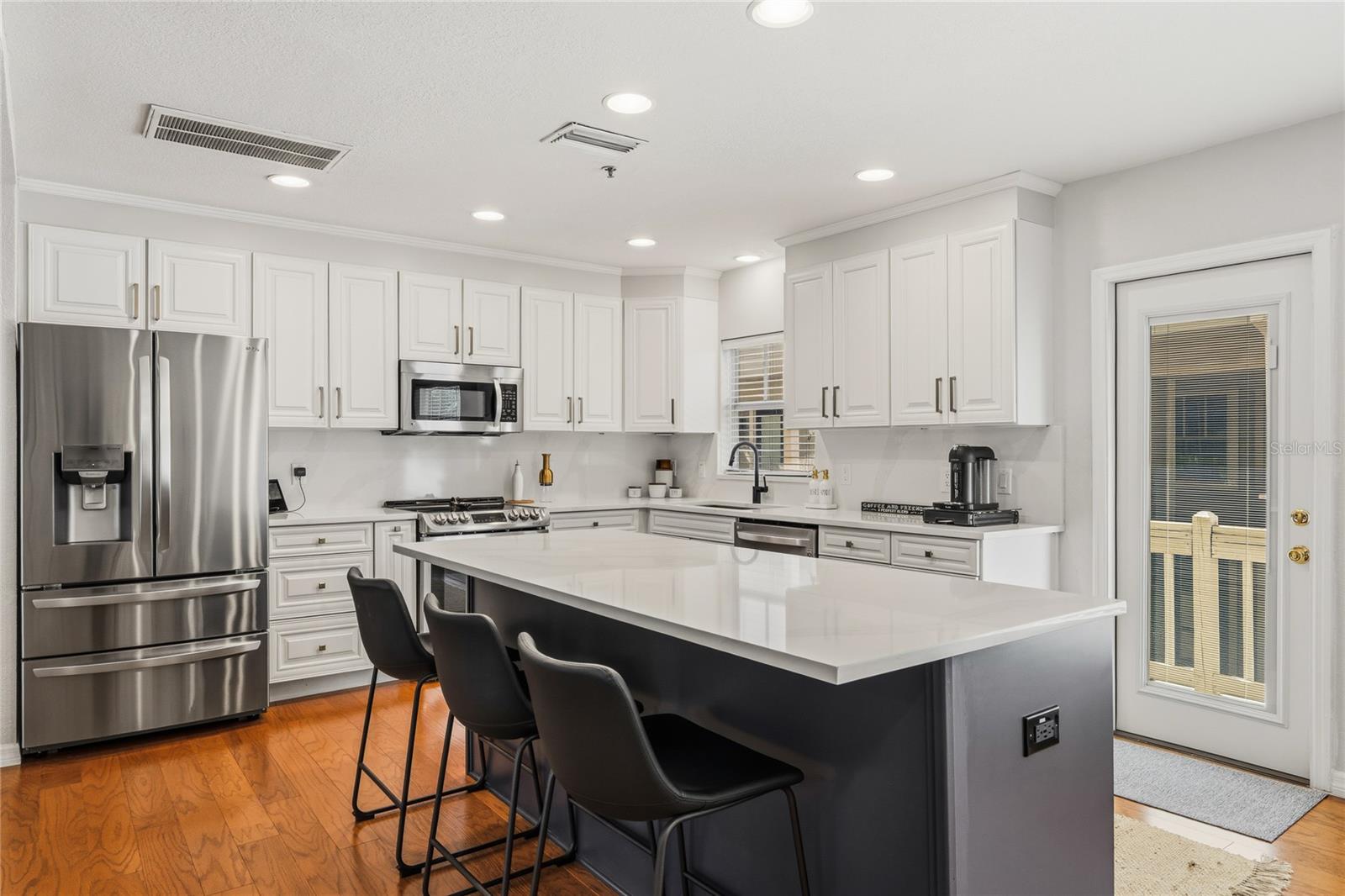 PALM PLACE BY THE BAYSHORE A C - Residential