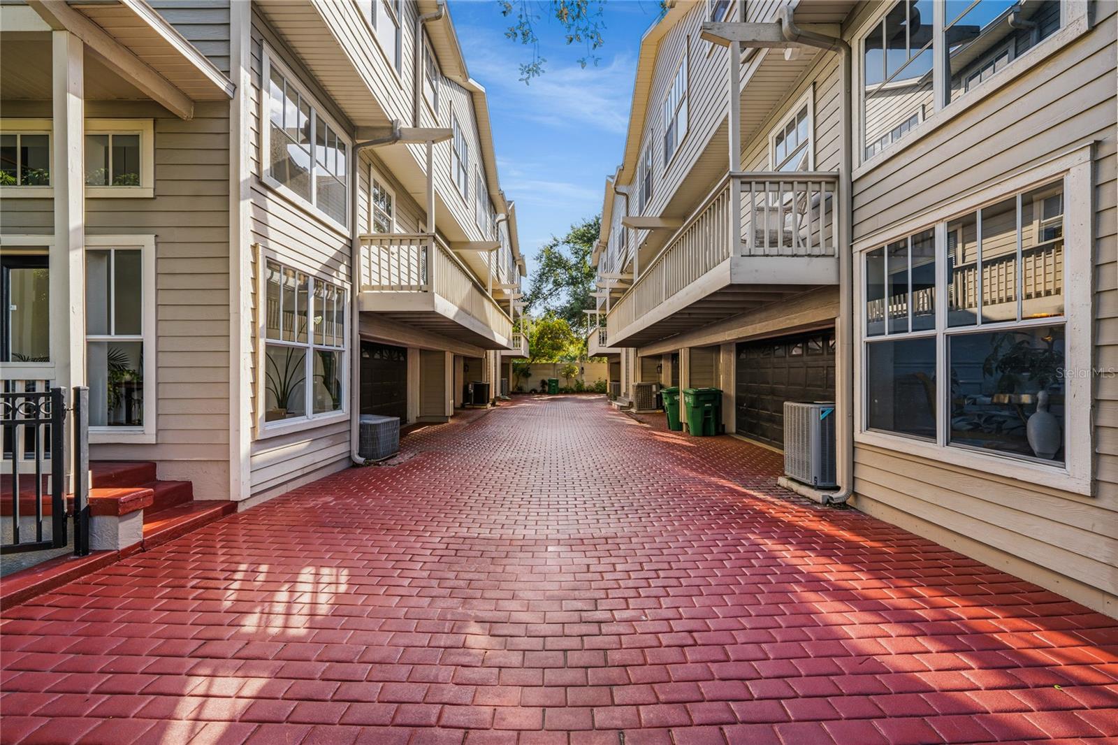 PALM PLACE BY THE BAYSHORE A C - Residential